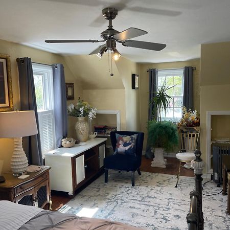 Cozy Room Near Airport & Highway Saint Louis Dış mekan fotoğraf