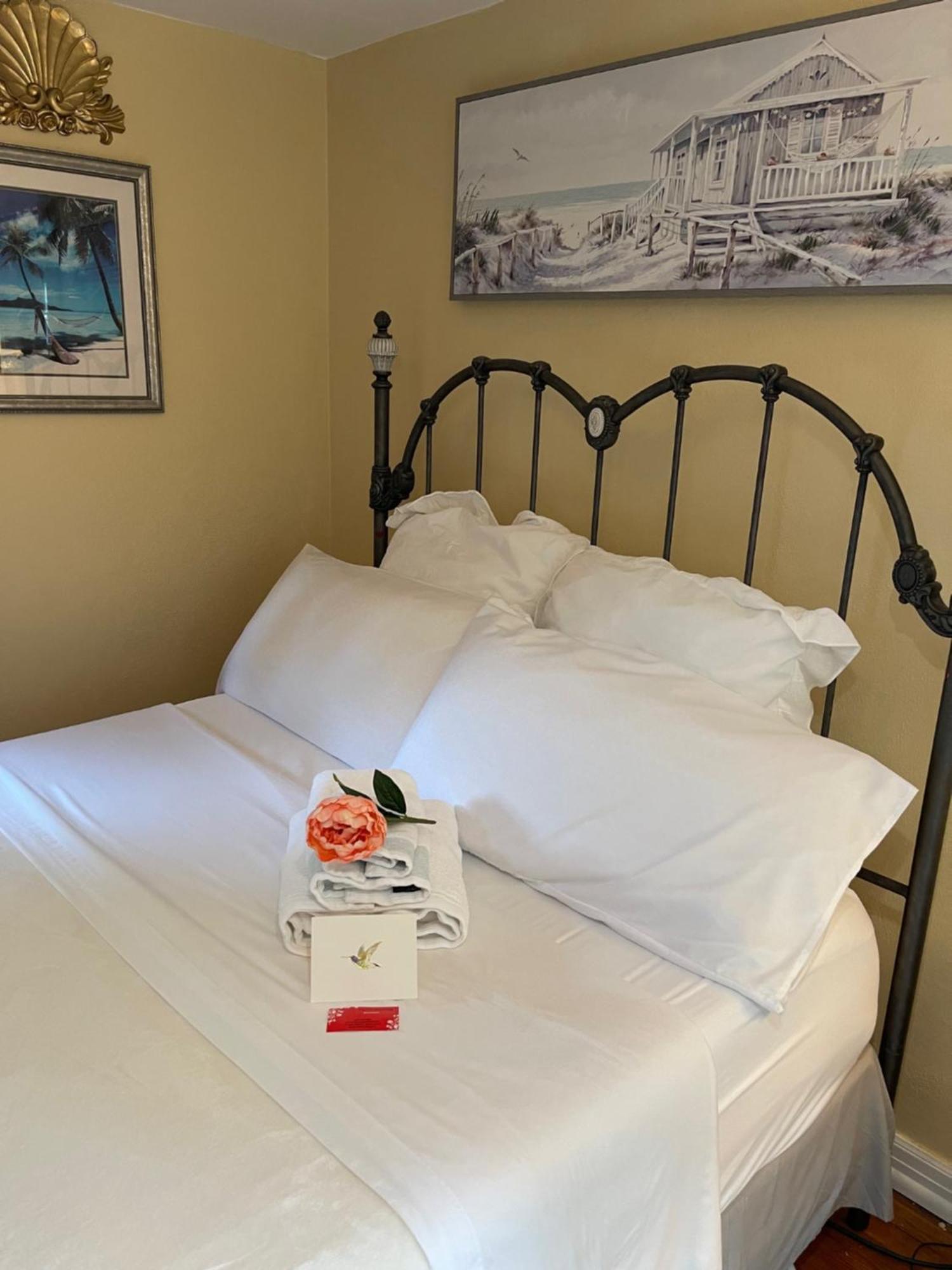 Cozy Room Near Airport & Highway Saint Louis Dış mekan fotoğraf